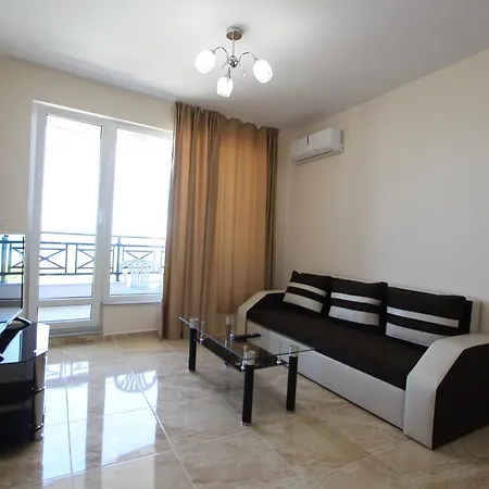 Apartment Golden Sea View *