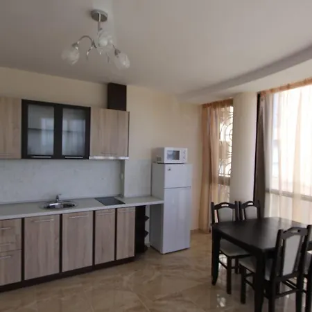Apartment Golden Sea View *