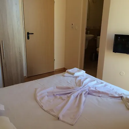 Apartment Golden Sea View *