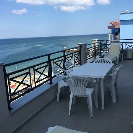 Golden Sea View Apartment