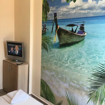 Golden Sea View Daire